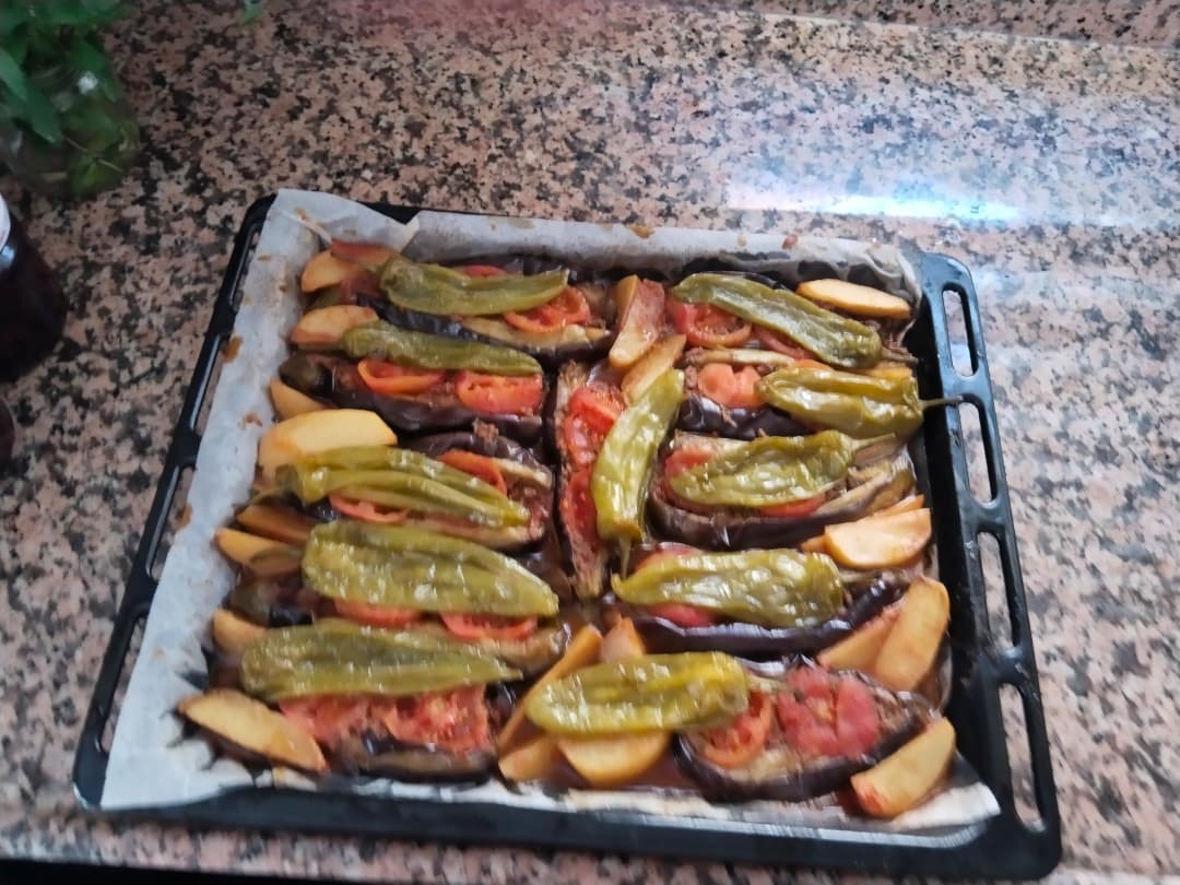 NAV Güzelbahçe Ev Yemekleri görsel 2